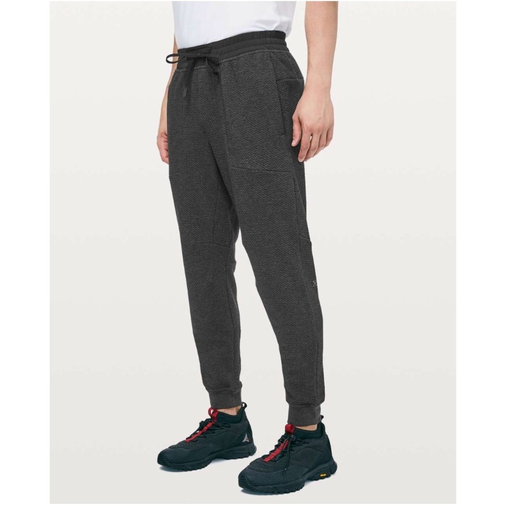 Lululemon At Ease Jogger Mens Large Heathered Black Textured Knit Pants LM5642S